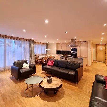 Jessica Ground Floor Apartment *